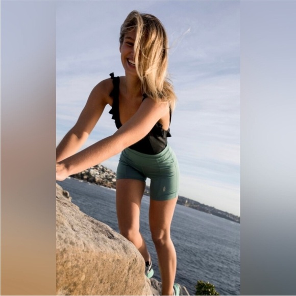 FREE PEOPLE Odessa green biker shorts - Picture 3 of 10